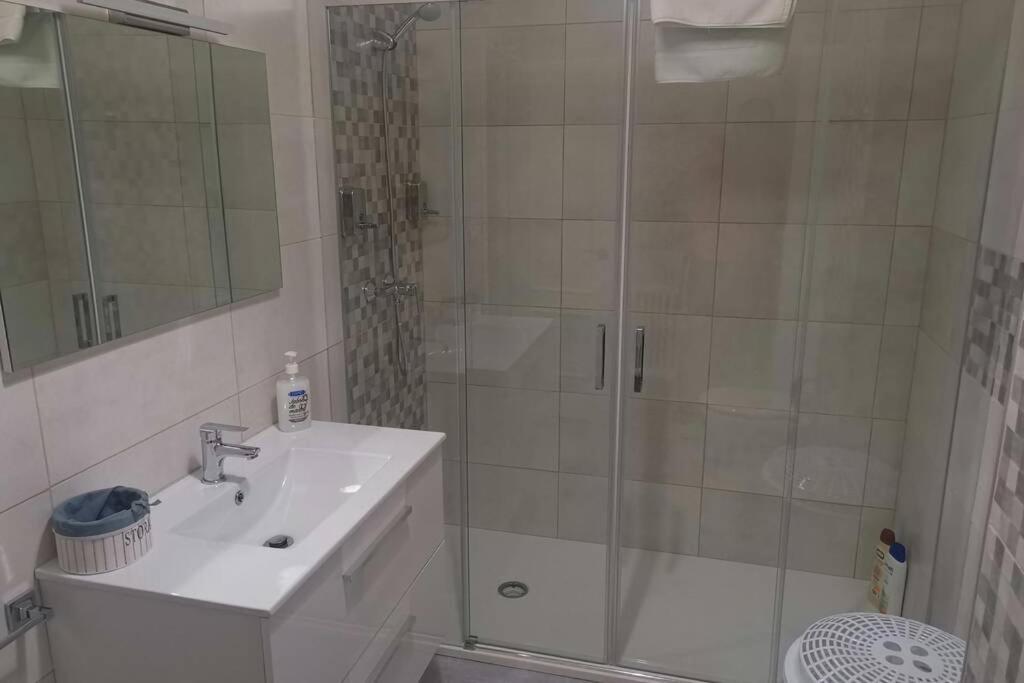 Apartamento Lalin Centro Ll Esterno foto